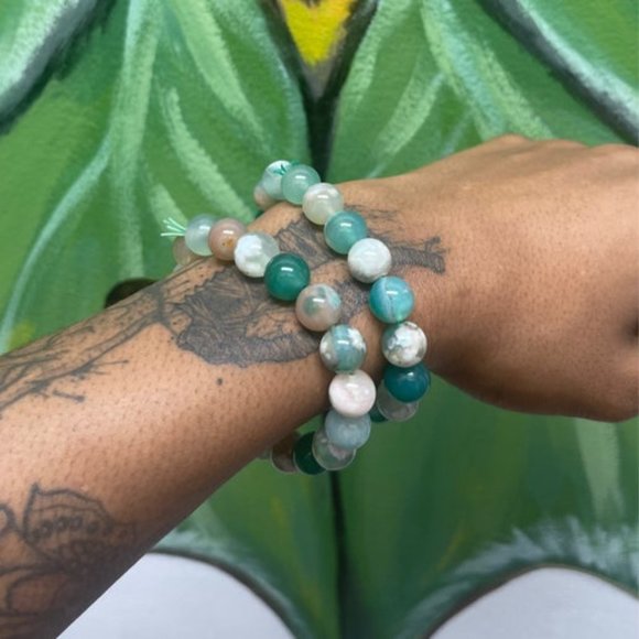 Green Flower Agate Bracelet - Picture 1 of 1